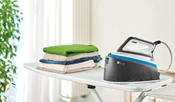 The image shows Polti Vaporella Instant VI50.40 on an ironing board