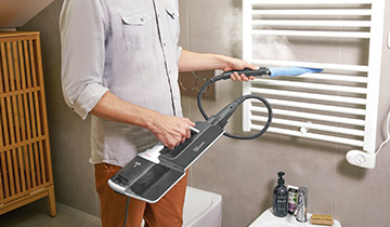 Polti Vaporetto Style cleaning bathroon radiators
