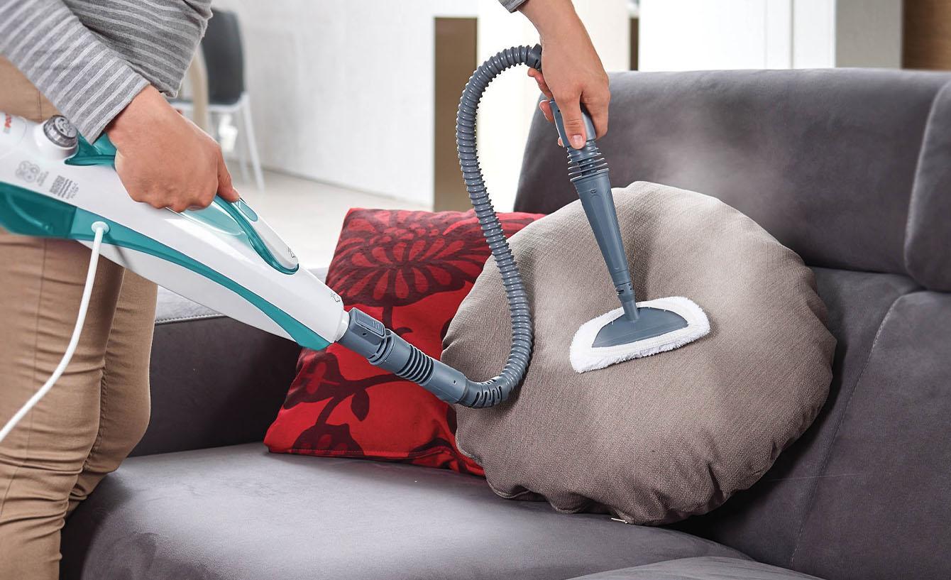 Come pulire il divano con il vapore