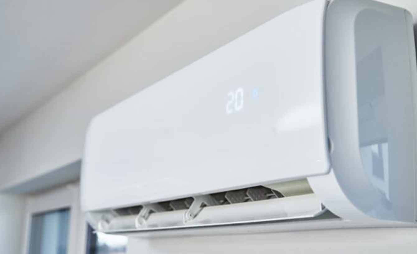 Ar condicionado sujo? Descubra como higienizá-lo com vapor e sem químicos